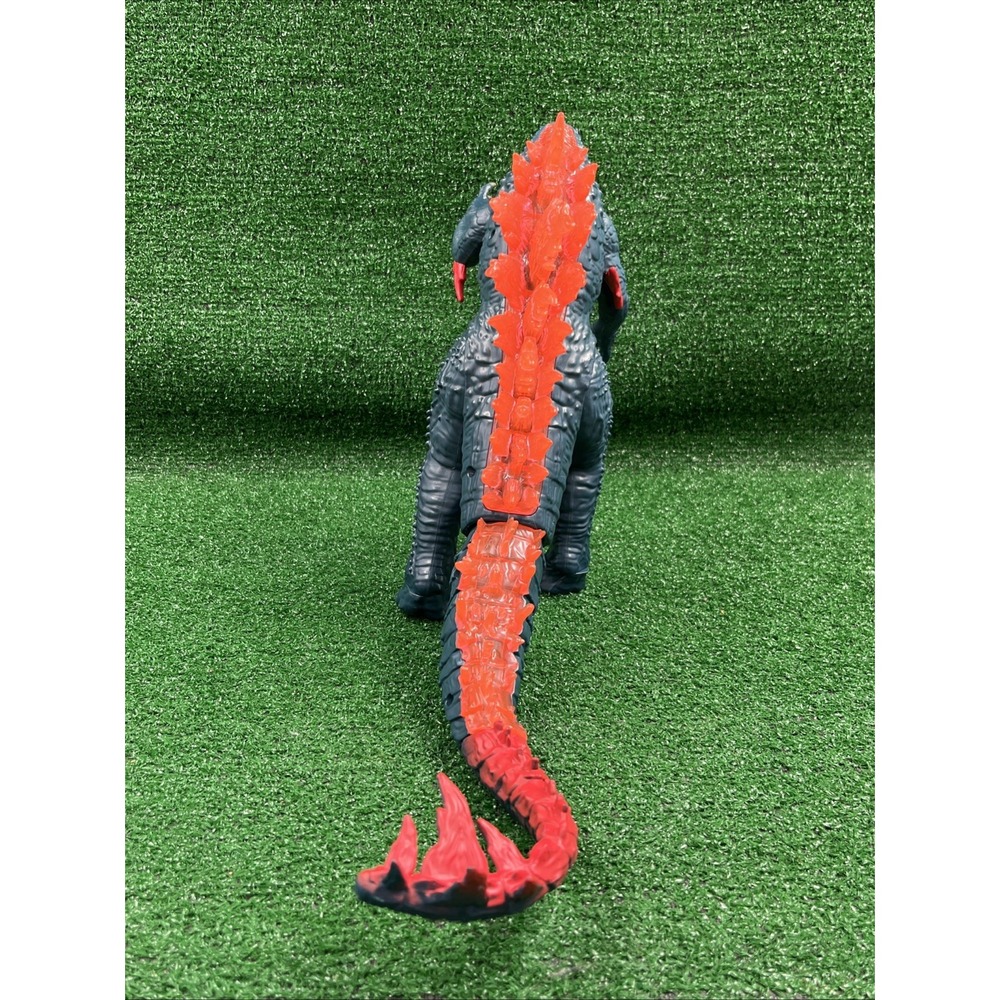 Godzilla King of the Monsters 12" Figure 2019 Legendary Toho Playmates XL - Picture 4 of 8